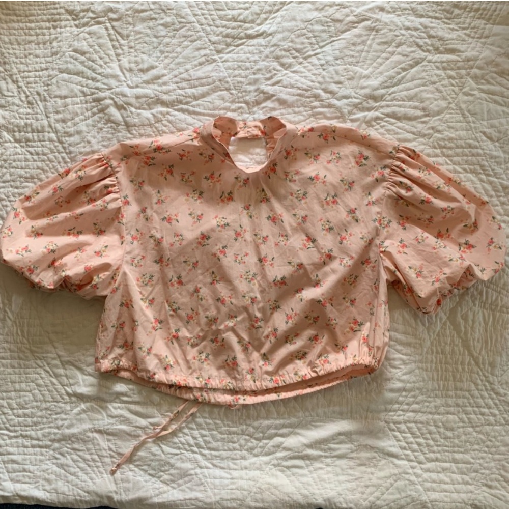 By Anthropologie Cropped Bubble-Sleeve Blouse - Picture 2 of 11